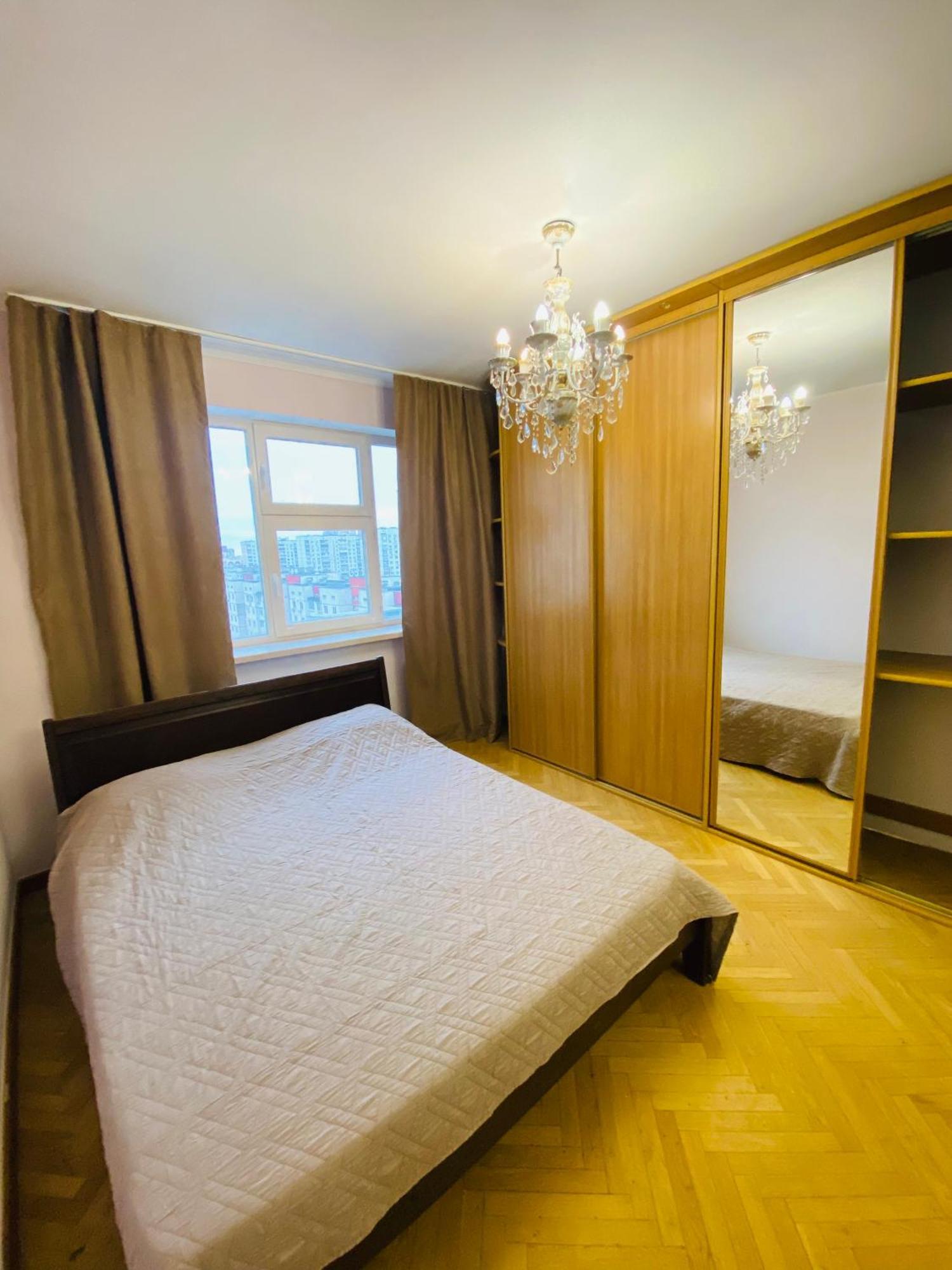 Real Home Apartments- Geroiv Dnipra Metro Station Kiev Exterior foto